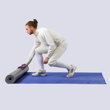 Charger l'image dans la galerie, Pista de esgrima FIE Targett Fencing en tela de color azul